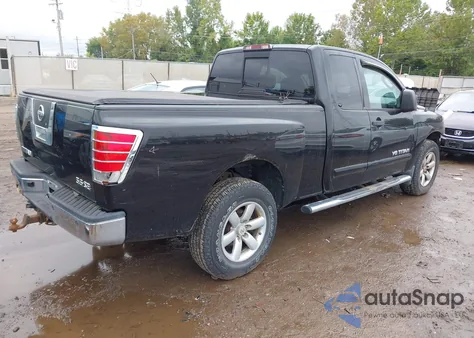 2008 Nissan Titan Se z USA, uszkodzony, nr VIN 1N6AA06C58N307274